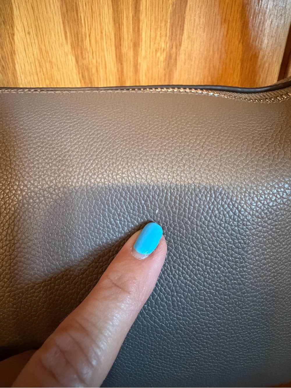 Tory Burch Romy Handbag - Picture 11 of 16